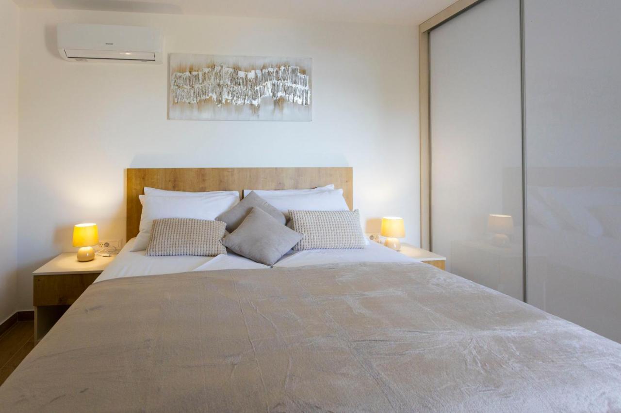 Apartments Vicin Brela Εξωτερικό φωτογραφία
